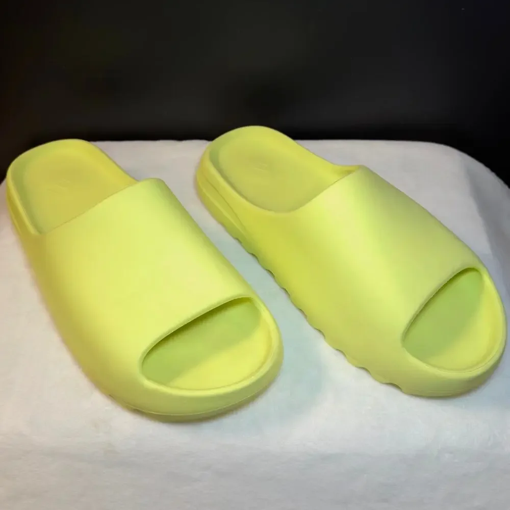 adidas Yeezy Slides “Glow Green” (2021) – GX6138 | 12M